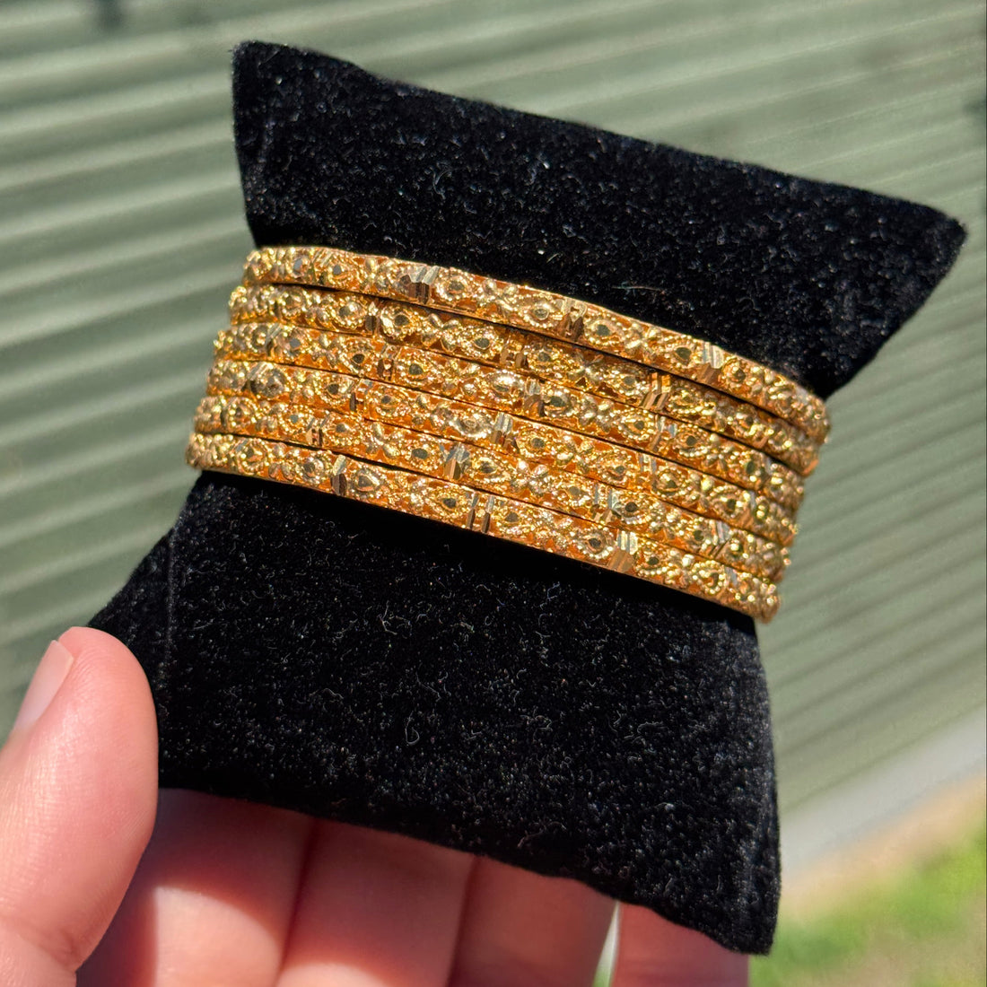 DIS06 - 6 Thin Bangles - 24k Gold Plated Bangle Set (6pc Set)