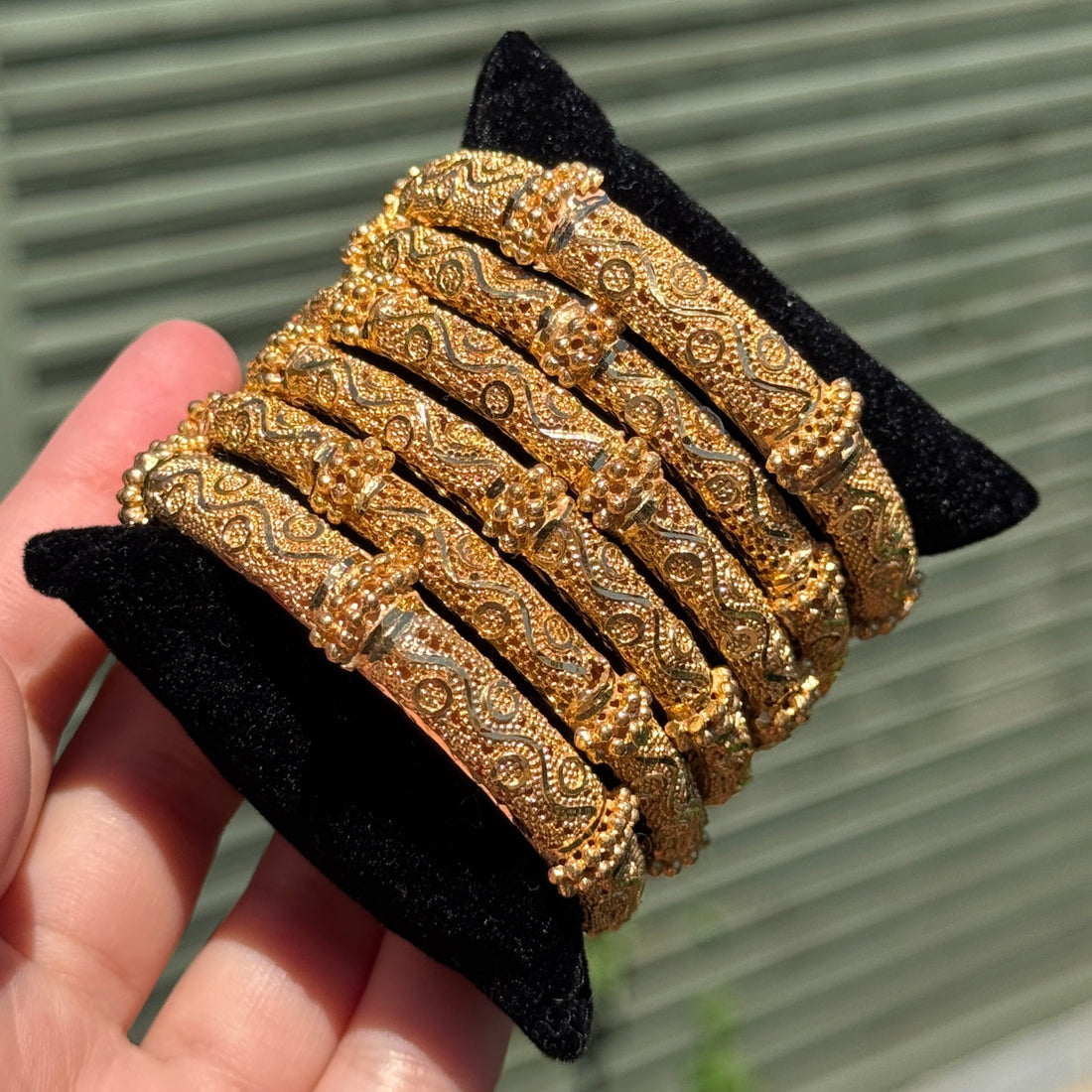 DIS10 - 2 Kara, 4 Bangles - 24k Gold Plated Bangle Set (6pc Set)